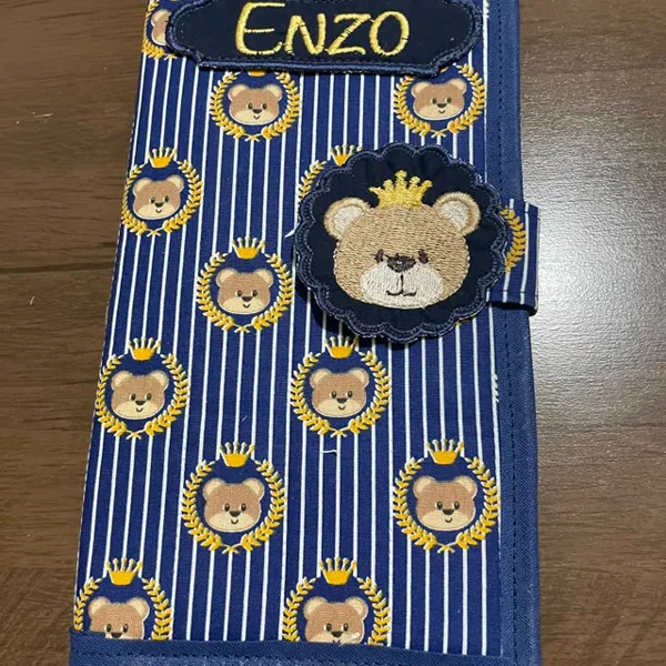 Porta documentos bordado Enzo